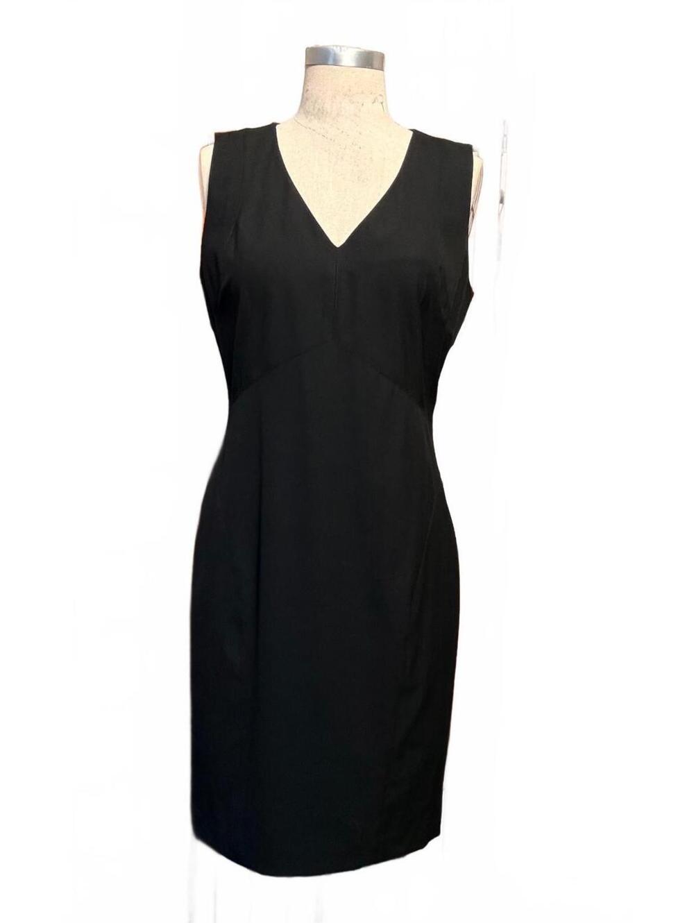 Ann Taylor Black V-Neck Sheath Dress Size 10 NWT